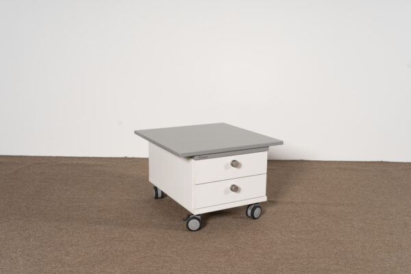 0082 Neudörfler Rollcontainer